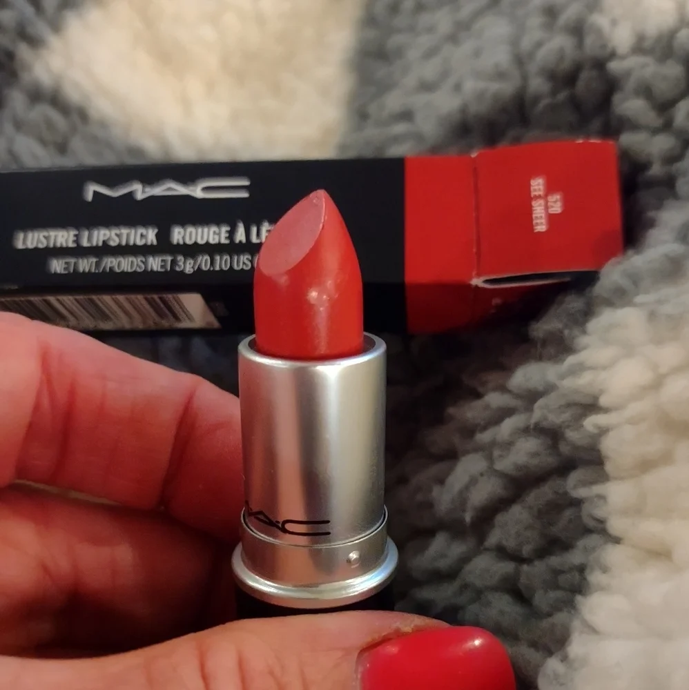 NWT MAC Lustre lipstick - SEE SHEER color
